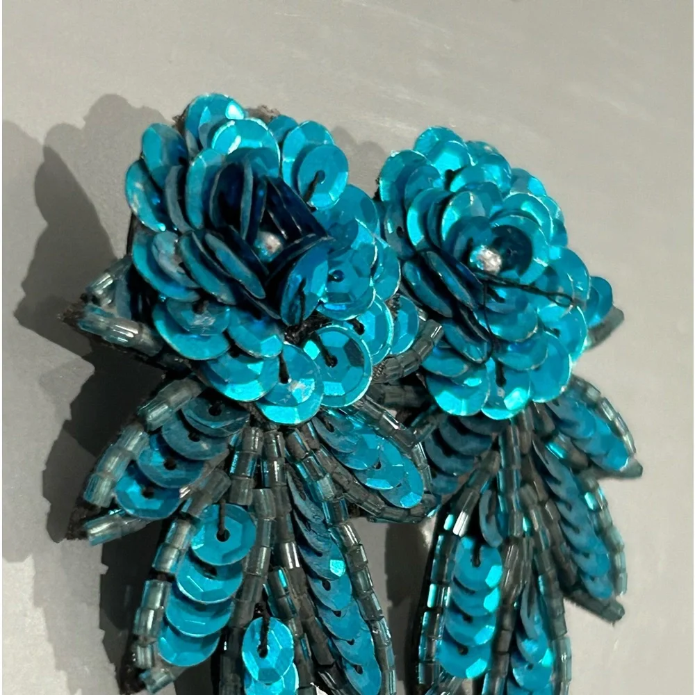 Turquoise Sequin Hand made vintage pierced earring new ( reduced) - Picture 2 of 16